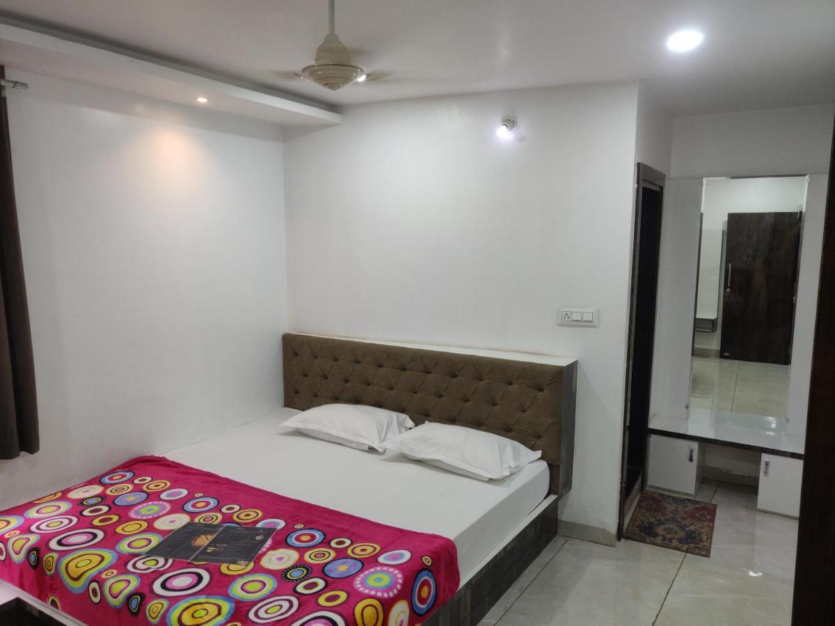 אינדורה Hotel Rb Palace מראה חיצוני תמונה