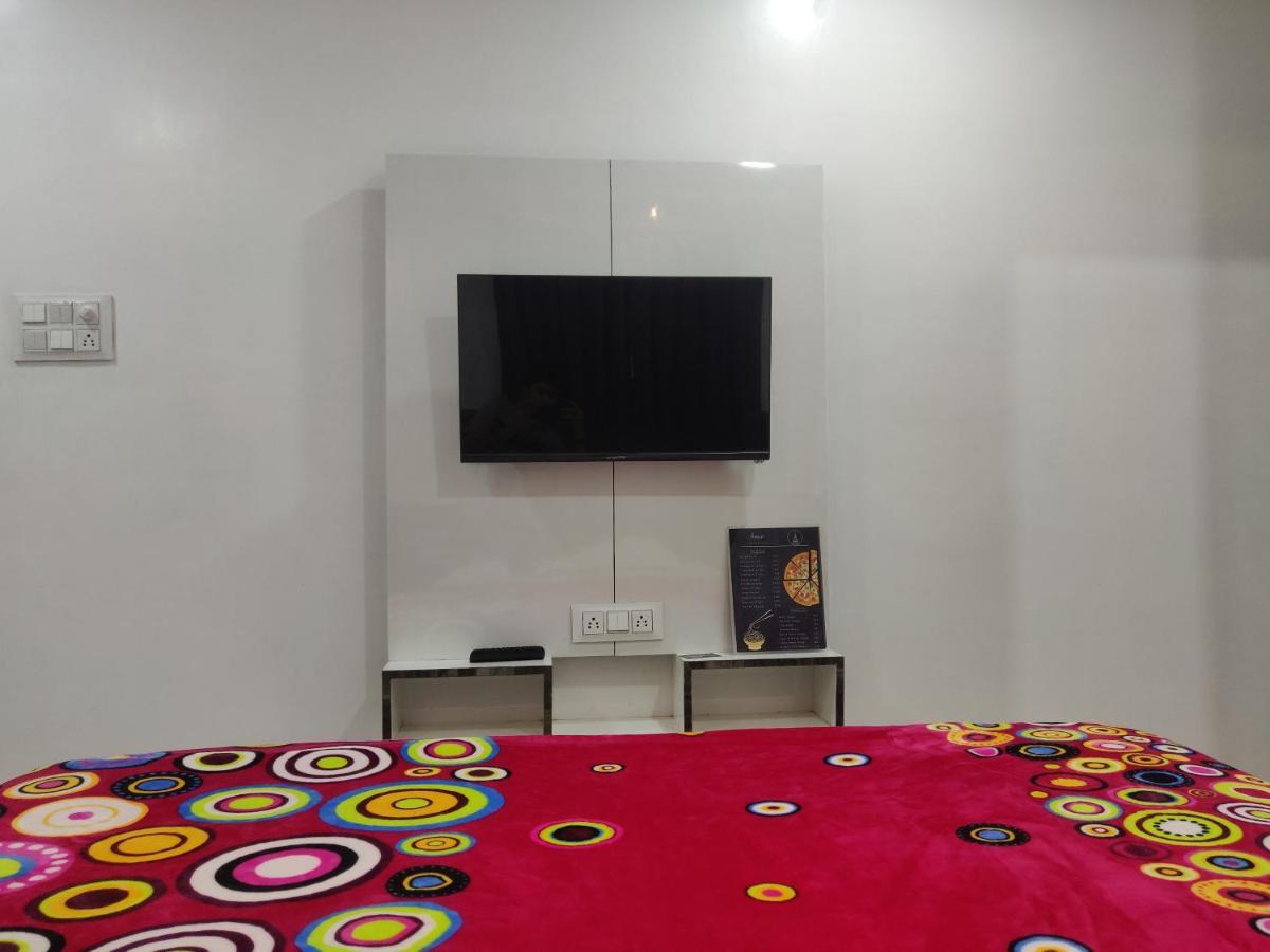 אינדורה Hotel Rb Palace מראה חיצוני תמונה