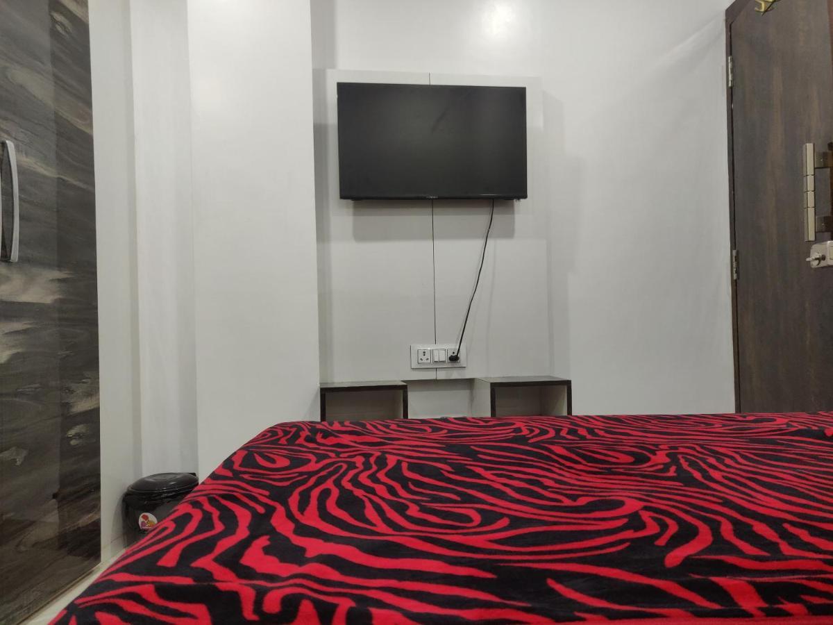אינדורה Hotel Rb Palace מראה חיצוני תמונה